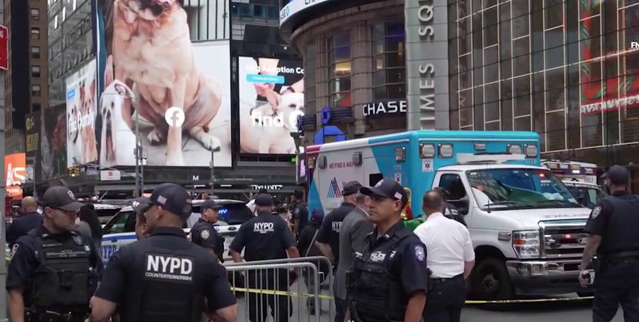 Bank of America vice president killed in Times Square stabbing spree, NYPD says
