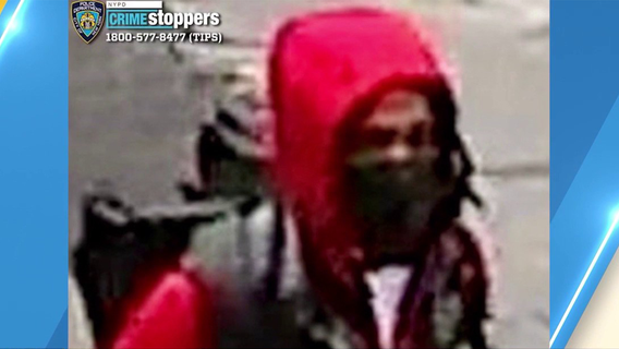 NYPD manhunt after deadly shooting at Midtown Manhattan subway station