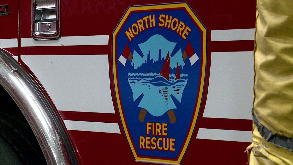 Bayside garage fire spreads to home, 3 vehicles caught on fire