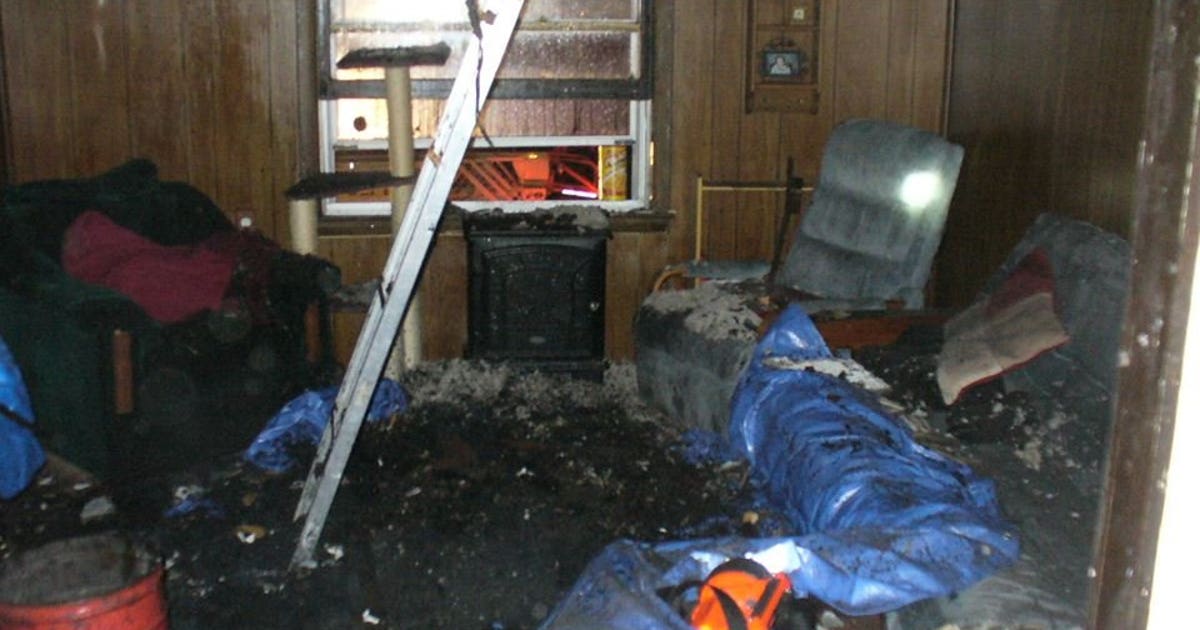 Two families displaced after duplex fire in South Milwaukee | FOX6 ...