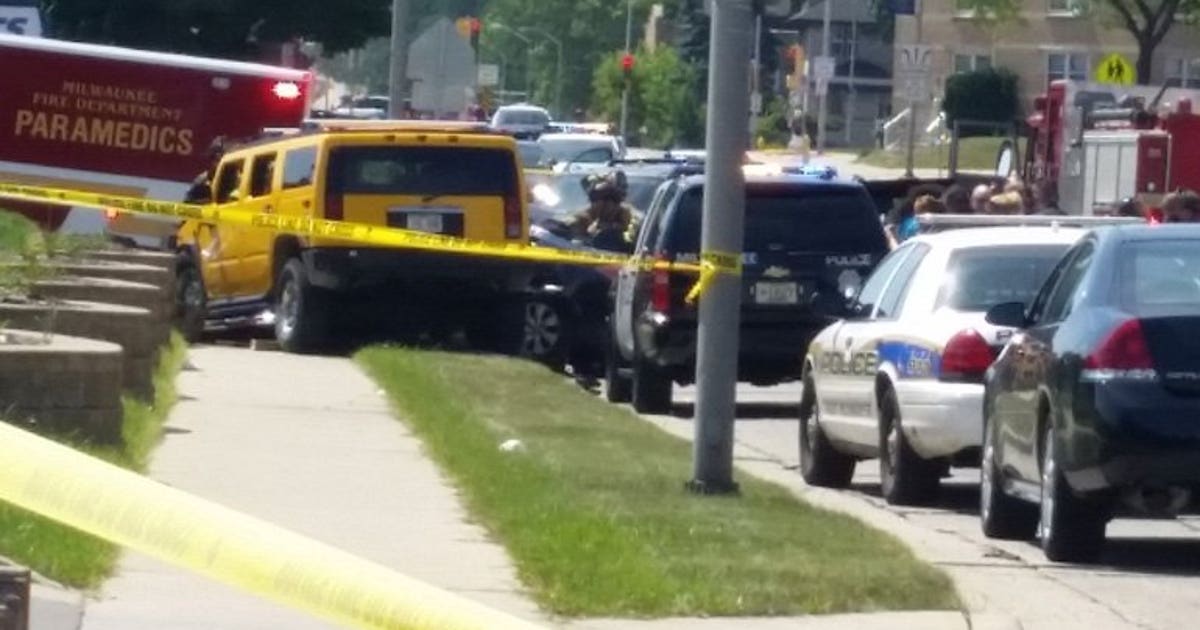 Police pursuit ends in crash: Five suspects now in custody, accused of ...
