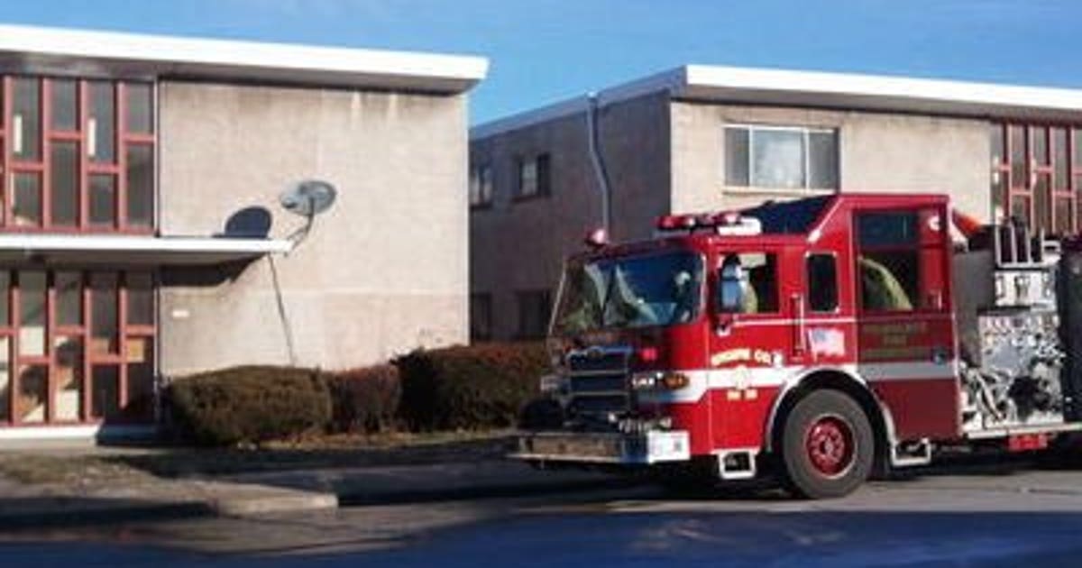 11 people displaced after fire in apartment building | FOX6 Milwaukee
