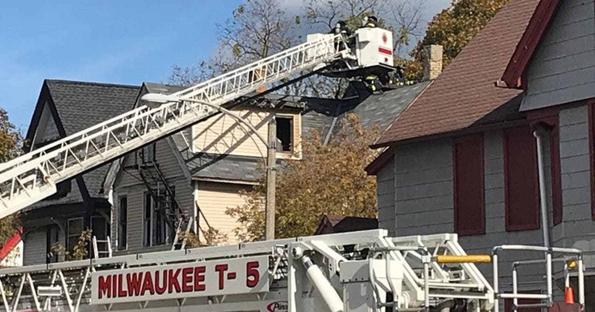 Milwaukee firefighters battle house fire near 10th and Locust | FOX6 ...