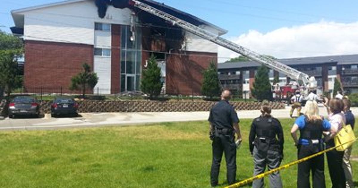 Crews battle apartment fire in West Allis | FOX6 Milwaukee