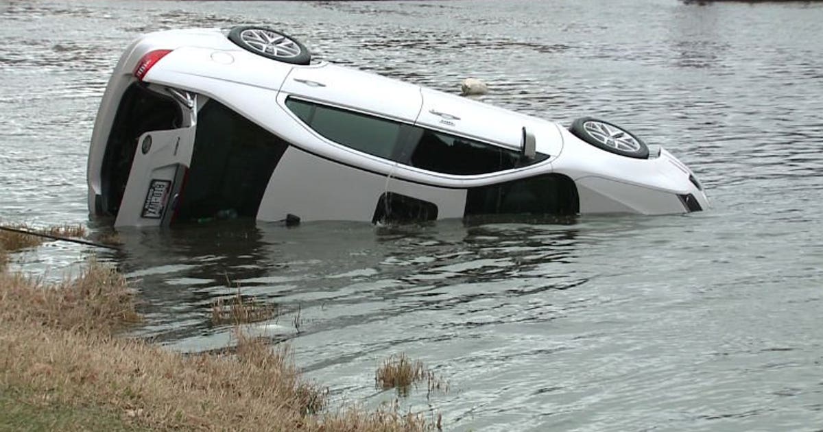 Woman rescued from car roof after driving into Fox River in Waukesha ...