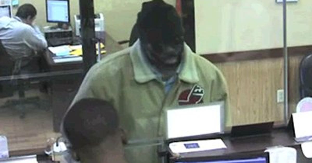 Milwaukee police need your help to identify robbery suspect | FOX6 ...