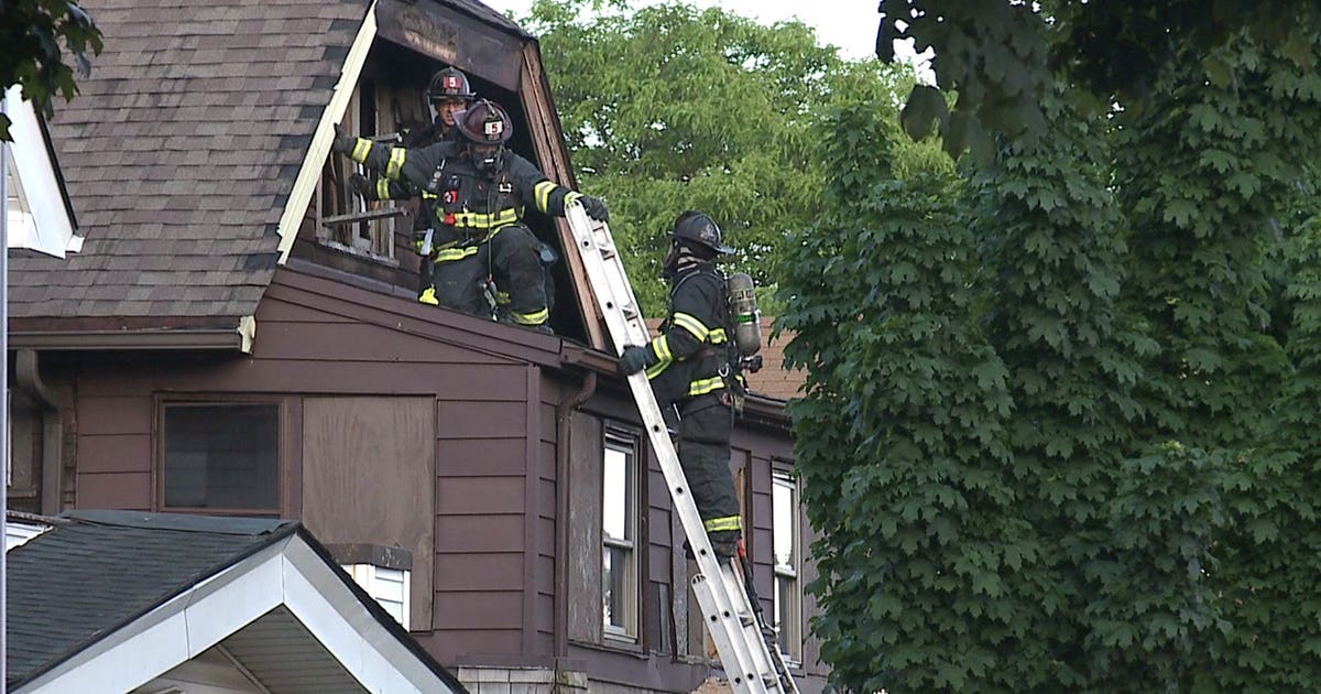 House fire near 24th and Keefe injures 1 firefighter | FOX6 Milwaukee