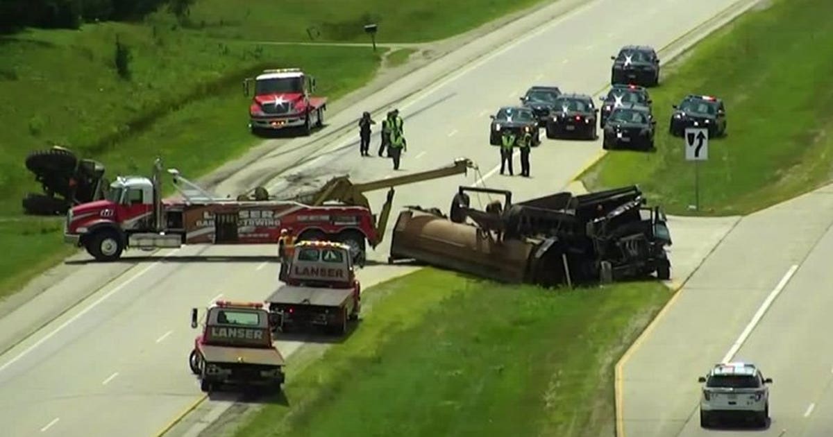 All clear: Multiple lanes of Highway 57 temporarily closed at Hawthorne ...