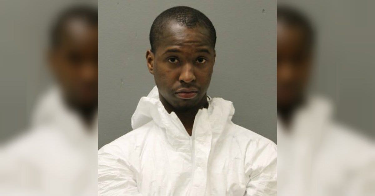 Man charged with sexually assaulting 11-year-old girl at Chicago Public ...