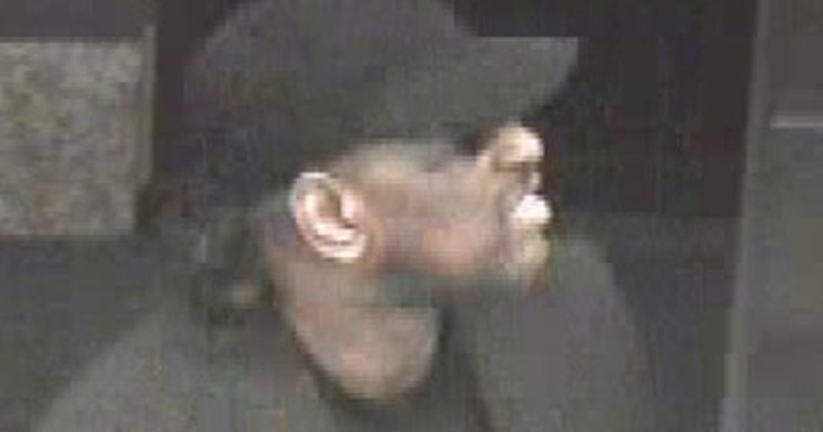 Pleasant Prairie police seeking suspect in bank robbery | FOX6 Milwaukee
