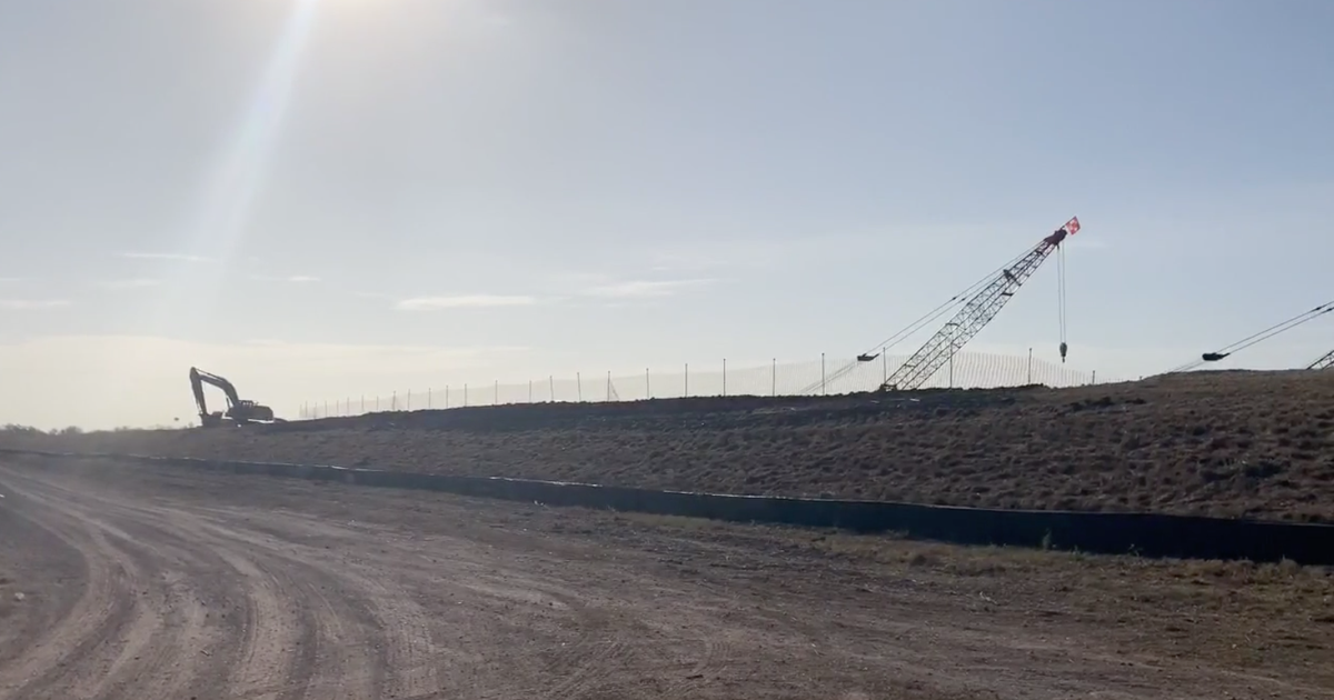 Construction of new border wall in South Texas begins | FOX6 Milwaukee
