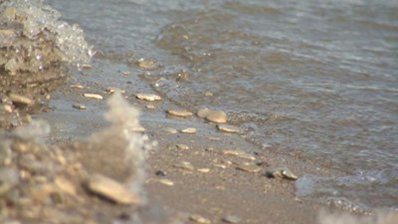 Lake Michigan Water Levels Now At Lowest Level Ever Recorded   19077cf5 Lake Michigan 