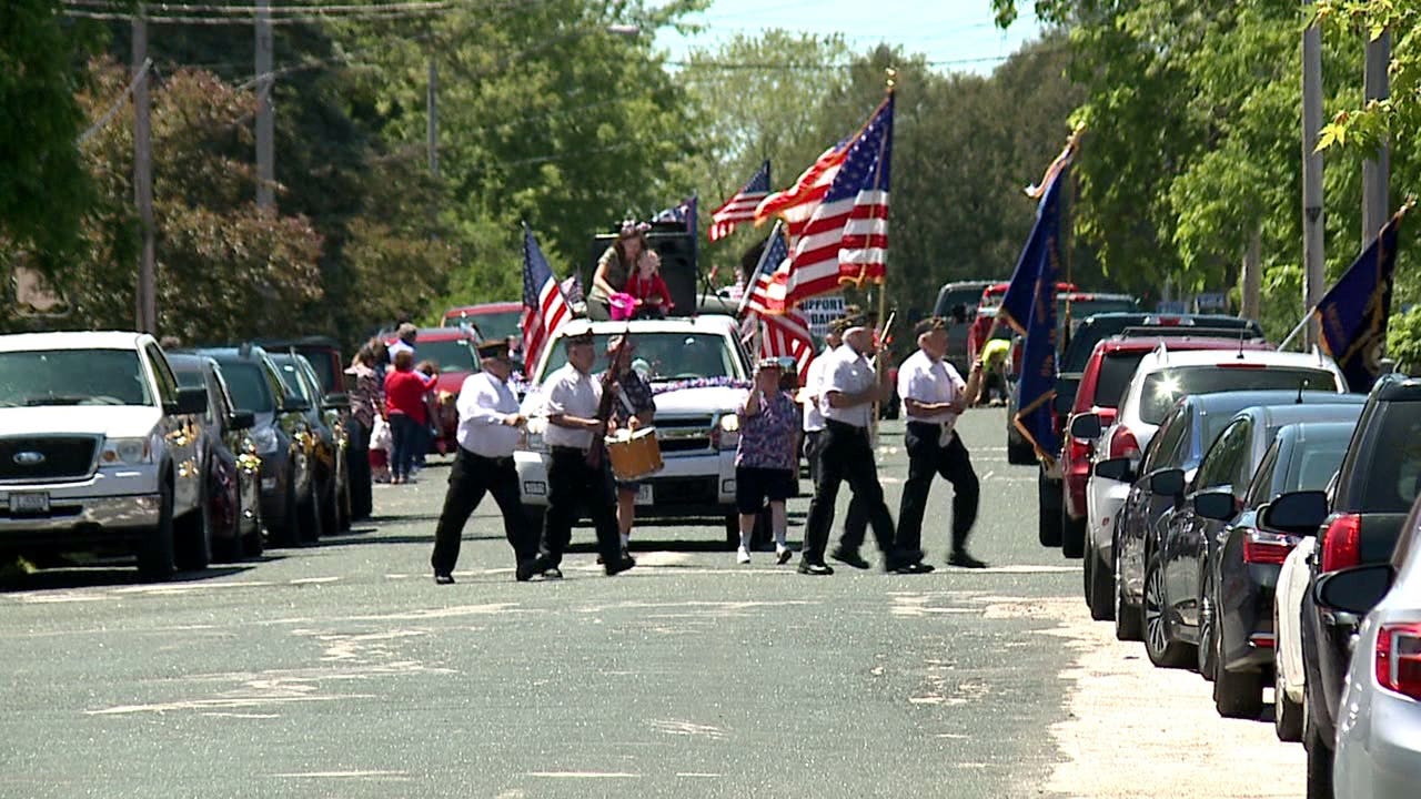 Hundreds turn out for a Flag Day celebration, parade in Waubeka