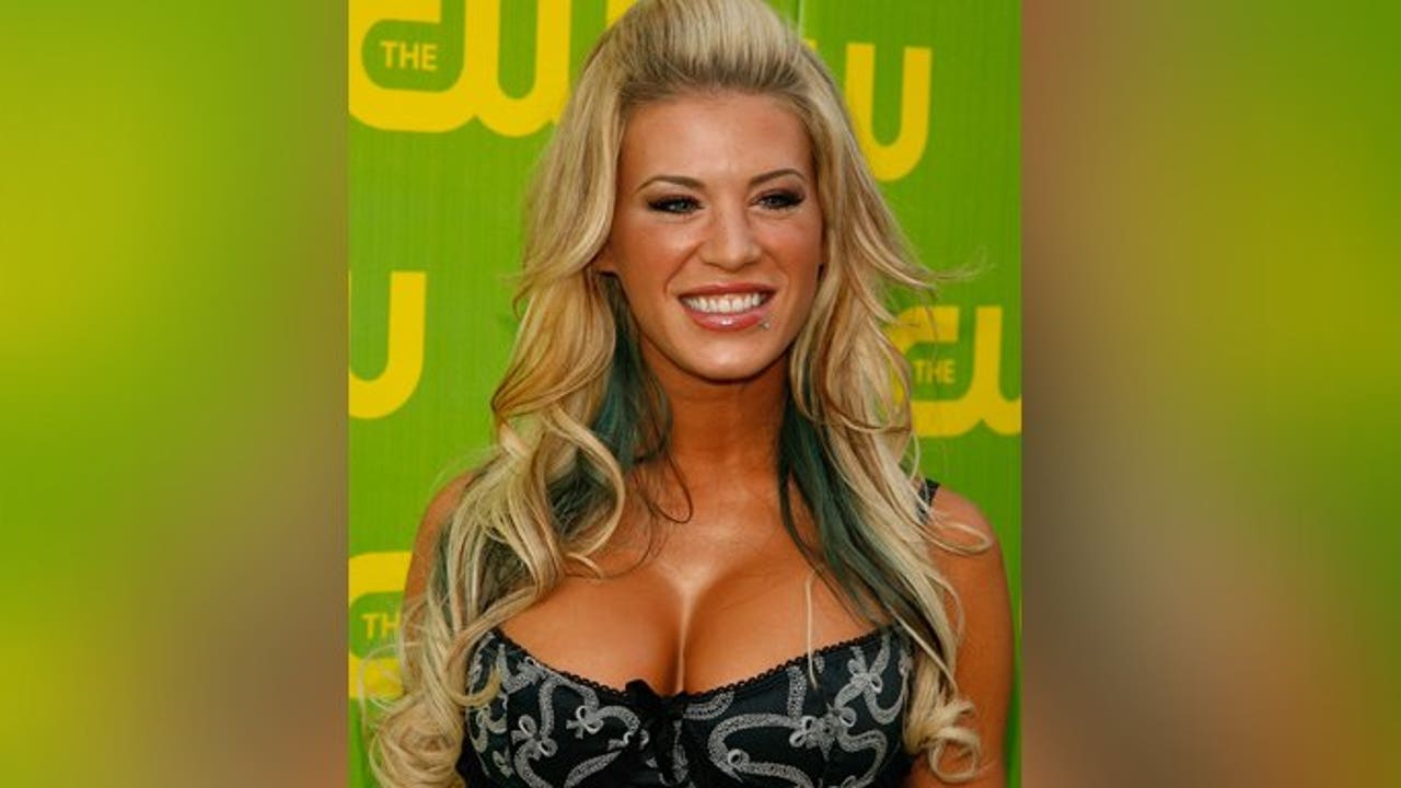 Former WWE Superstar Ashley Massaro Dies At 39   Ashley Massaro 