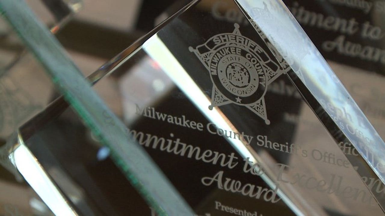 Deputies, Officers And Civilians Honored For Acts Of "selflessness"