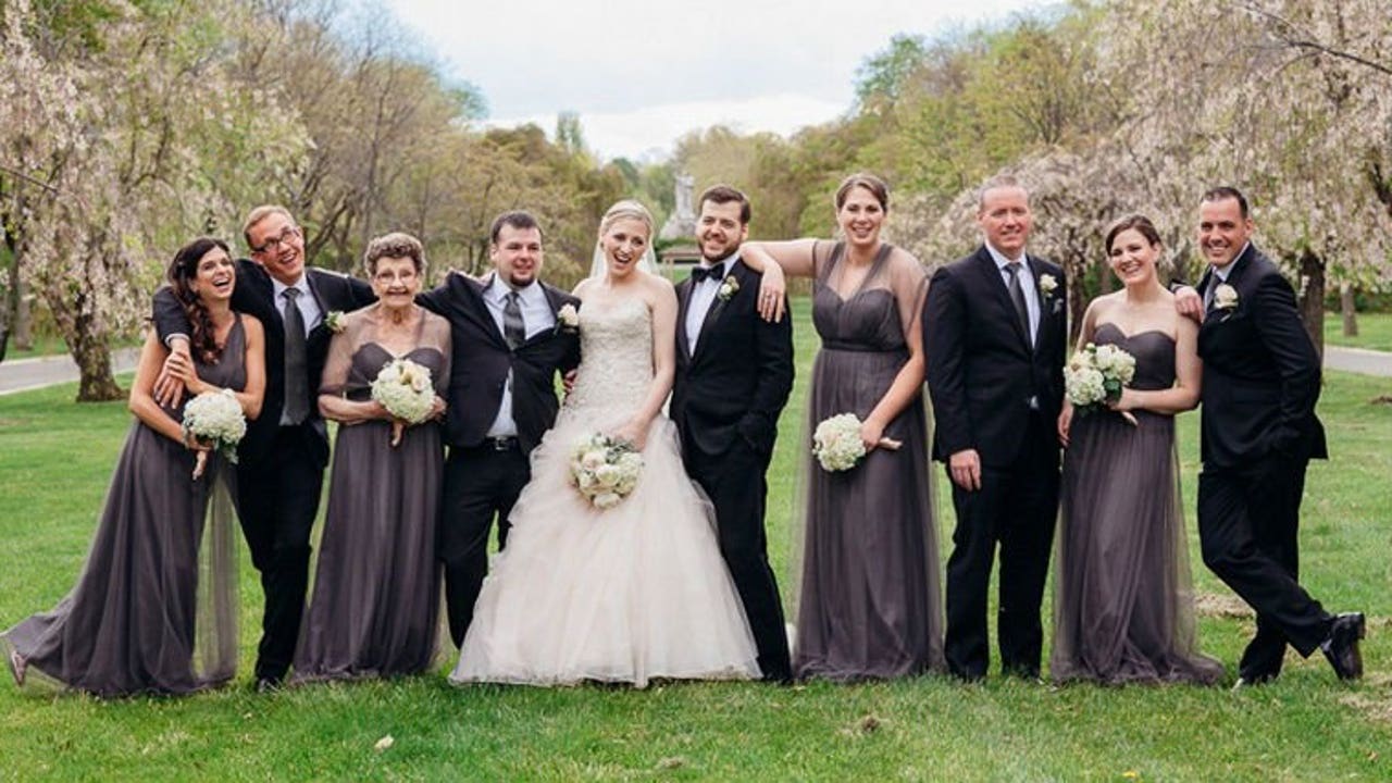 Bride Makes Adorable 89 Year Old Grandmother One Of Her Bridesmaids