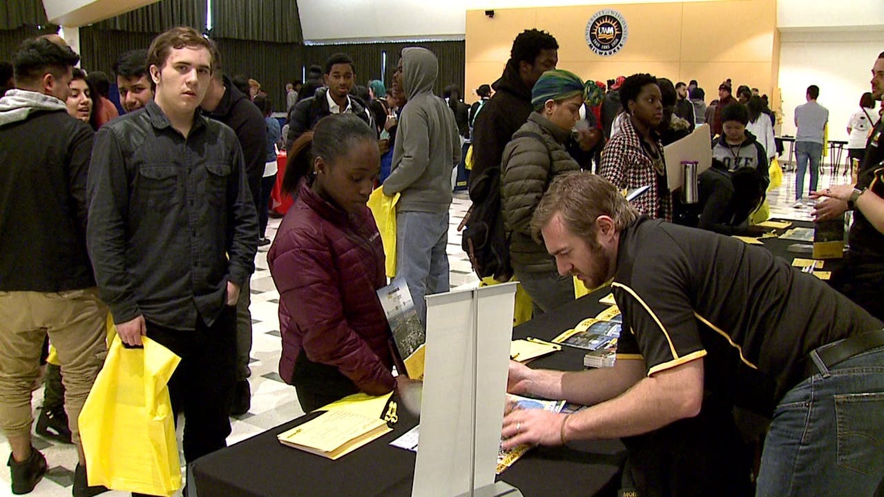 “It makes all of it real" Aspiring students explore careers at 10th