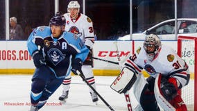 5-3 vs. the IceHogs: Admirals get 3rd straight win; 1st place in Central Division