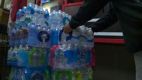 Gee's Clippers hosts water donation drive to help those in Flint, Michigan