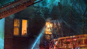 Five people homeless after fire breaks out in Milwaukee apartment building