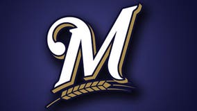 Braun becomes Brewers homer leader in 8-7 win over Marlins