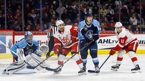 Admirals win 3rd straight game against Griffins; 3-2