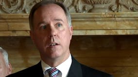 Open records changes: Newly released emails show Assembly Speaker Robin Vos drafted the language