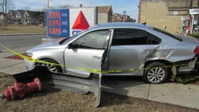 Suspects drive stolen vehicle, speed more than 100 m.p.h., crash on Milwaukee's north side