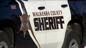 Man arrested after crashing into patrol squad while fleeing from Waukesha County deputies