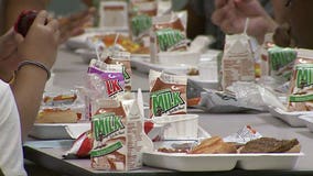 "It's keeping them healthy:" Serving Up Summer for Kids meal program kicks off in Milwaukee