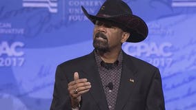 'Draft Sheriff Clarke' super PAC distributes cherry lip balm, Clarke bobbleheads at conservative forum