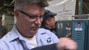 FOX6's Ted Perry competes in "Letter Carrier Olympics"