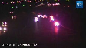 Crash closes all lanes of I-43 southbound near Good Hope Road after police pursuit