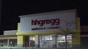 Brown Deer police seek two suspects after armed robbery at hhgregg