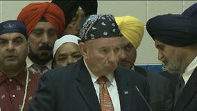 Politicians and activists speak at funeral for six killed at Sikh temple shooting