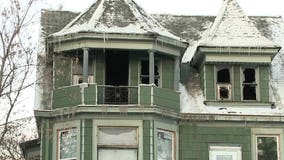 Firefighters battle blaze, freezing conditions at home on Milwaukee's north side