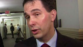 Governor Scott Walker tells donors he's still praying over presidential run