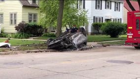 Milwaukee police investigate serious crash near 35th and Oriole