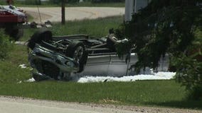 Four people hurt after crash on Dodge Co. highway