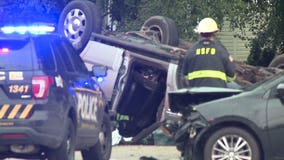 Police: 2 hurt in crash after retail theft at Brown Deer Walmart store