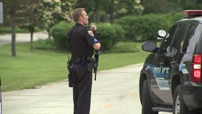 Police unable to locate men after pursuit involving Jaguar that ended in Mequon