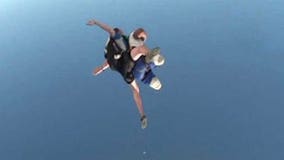 Skydive Midwest hosts free tandem jumps for veterans