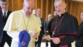 Pope Francis gets Cubs hat, baseball from Chicago archbishop