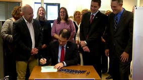 Governor Walker signs bill overhauling Wisconsin civil service laws