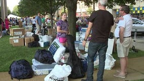 Freshmen move into dorms at Marquette University