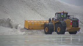 'It's very impressive:' Airport snow removal creates 2-story mound dubbed 'Mount Mitchell'