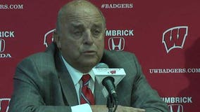 UW Athletic Dir. Barry Alvarez will coach Rose Bowl team