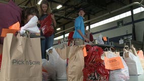 "People need this:" Feeding the Riverwest community thanks to Whitefish Bay H.S. food drive