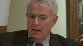 Mayor Barrett talks politics during WisPolitics.com luncheon