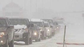 Blizzard batters heartland, spreads snowy mess to Midwest